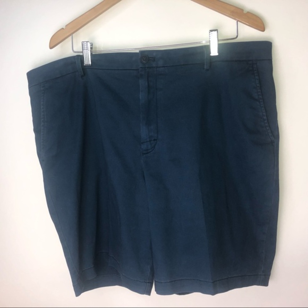 IZOD Dark Blue Flat Front Golf Shorts Men's 40